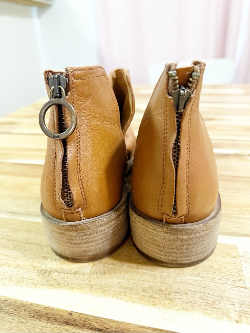 Beek Falcon Ankle Zip Cognac Tan Anthropologie Booties Size 8.5 $375 MSRP - Picture 8 of 11